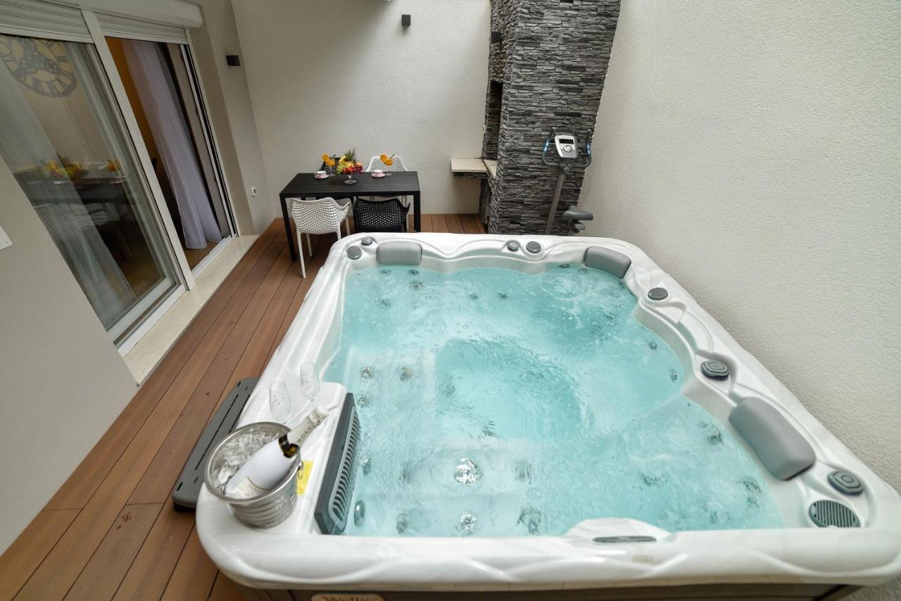 Luxury Apartment Knezovic Sinj Eksteriør billede