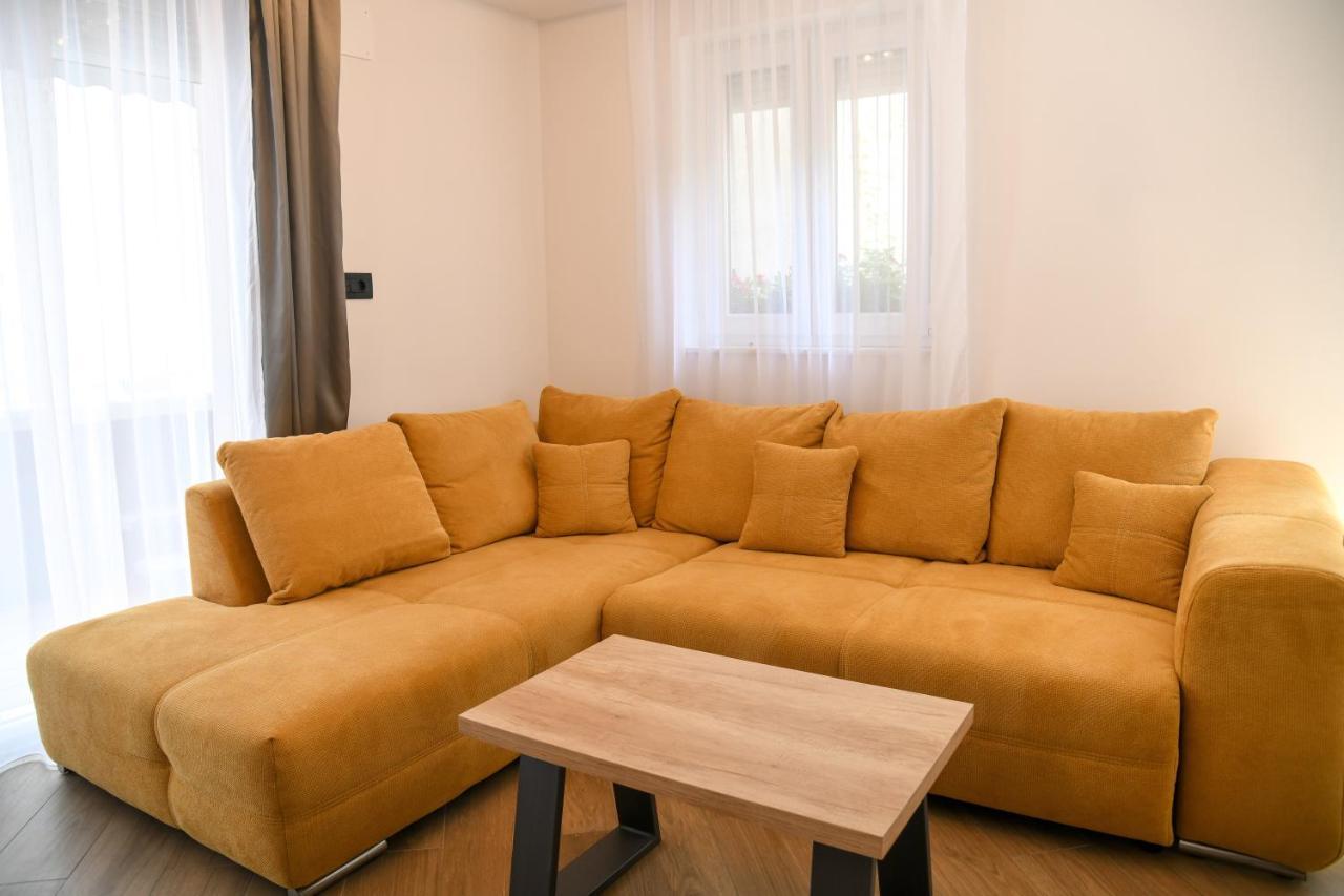 Luxury Apartment Knezovic Sinj Eksteriør billede